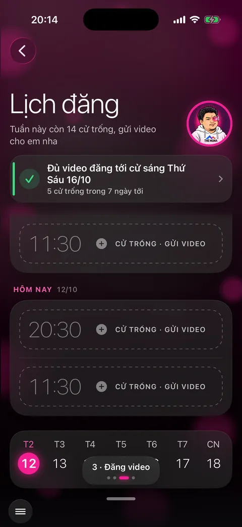 Nhãn «3 · Đăng video» với 4 chấm hiện giữa đáy khi đổi màn